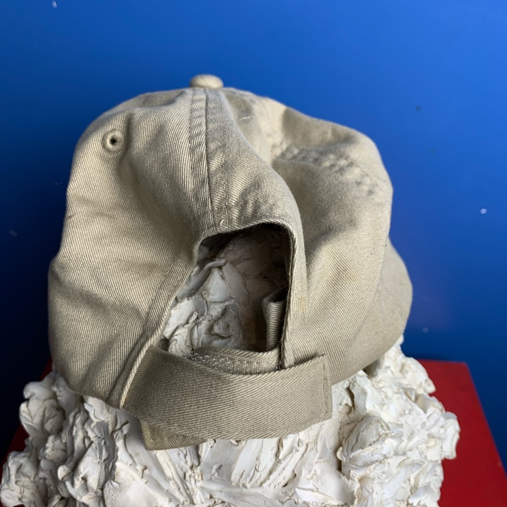 UPS Hat - Picture 3 of 4